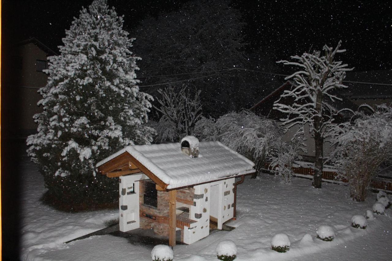 Ferienwohnung Hofleben Reiner Neukirchen vorm Wald Exteriér fotografie